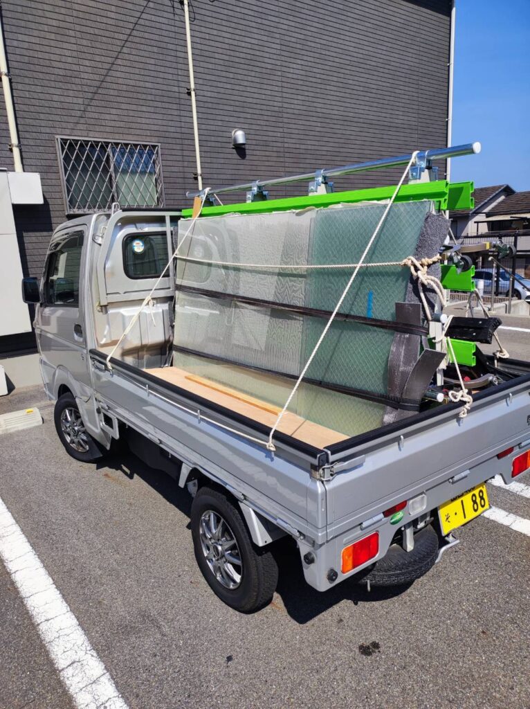 下関市でガラス専用設備を使い安全に運搬するMADOSUKEガラス店