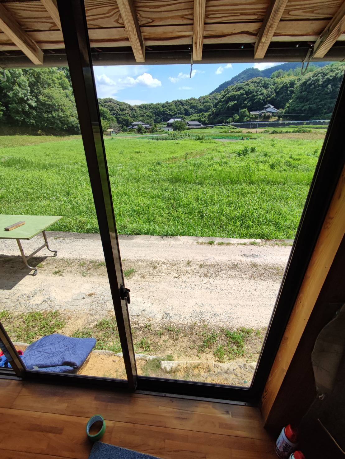 下関市で日本板硝子タフライト5mmへ交換後の大きな窓