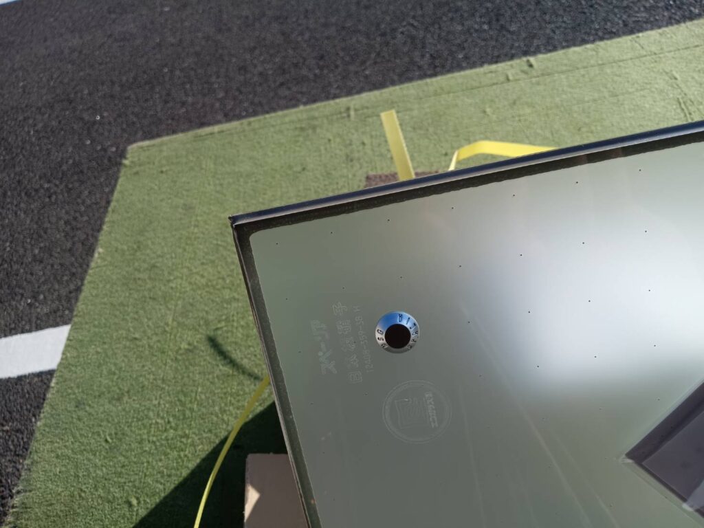 すり調真空硝子（小口構造の参考）